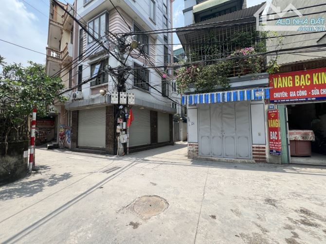 NGUYỄN KHOÁI , 42M² , ĐẤT ĐẸP Ô TÔ ĐỖ CỬA , NGÕ THÔNG , CỰC GẦN PHỐ , 8 TỶ