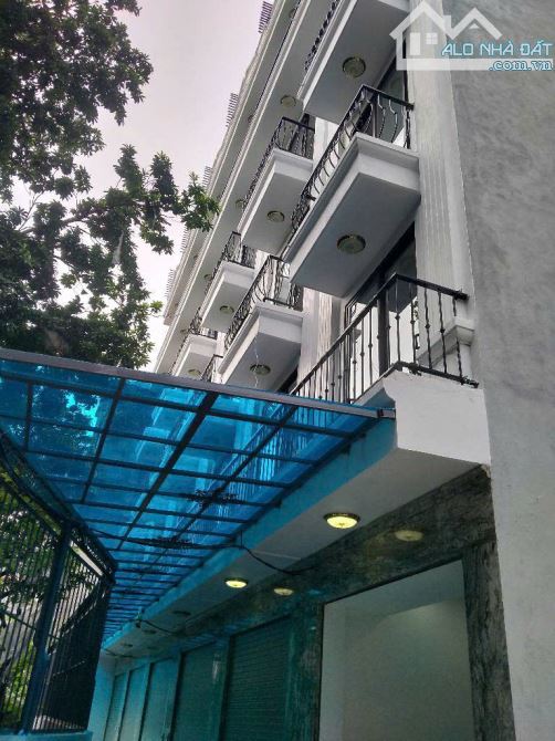 THANH XUÂN- NHÀ SÁT HỒ-KHU BỘ ĐỘI DÂN TRÍ CAO- CÓ CHỖ ĐỂ Ô TÔ.