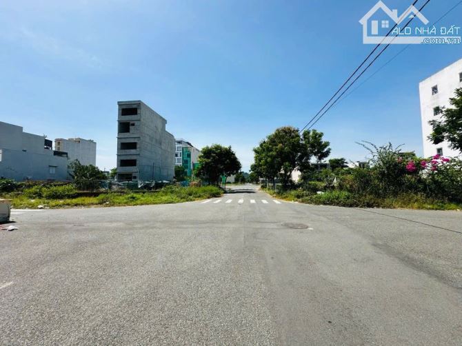 💥 ĐẤT BIỂN SƠN THUỶ – LÔ GÓC NGUYỄN CƠ THẠCH – 178M² – NGANG 7.8M – CHỈ 17.5 TỶ 💥