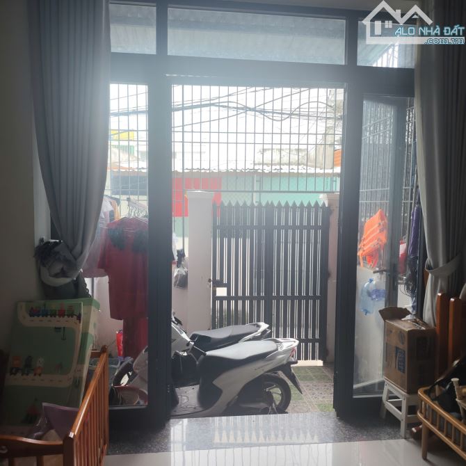 Cần bán nhà hẻm Phước Long, sổ hồng riêng biệt, khu dân cư hiện hữu an ninh