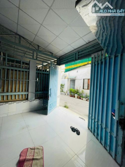 Bán gấp nhà tại trần văn mười , tân xuân 103m2 giá 990 triệu,sổ hồng riêng