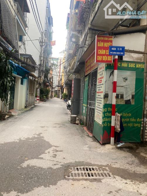 Bán đất vàng tại phố Lương Khánh Thiện, 76m2, MT:5.7m, giá 13.8 tỷ, ÔTô đỗ.