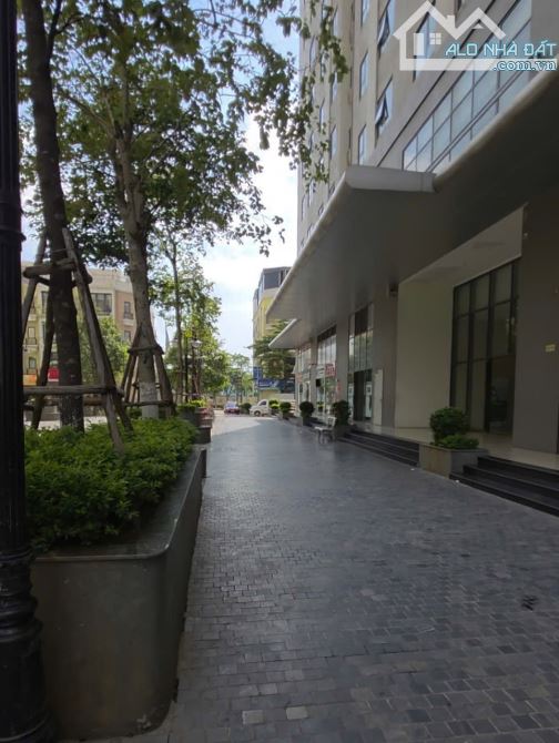 Bán kiôt IEC tứ hiệp thanh trì 52m x 2 tầng giá 3,7 tỷ có thương lượng