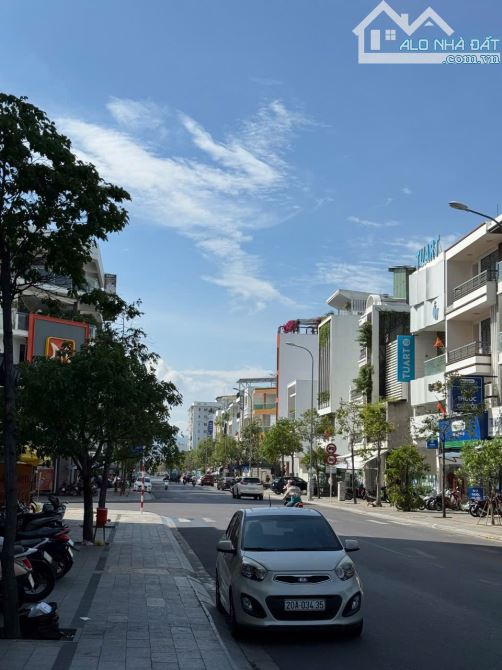 Cần bán lô liền kề - biệt thự, giá tốt tại Khu đô thị VCN Phước Hải. Cơ sở hạ tầng đẹp