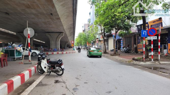 Đẹp Rẻ- Nhà 4 tầng 42m hơn 7 tỉ Đàm Quang Trung LB