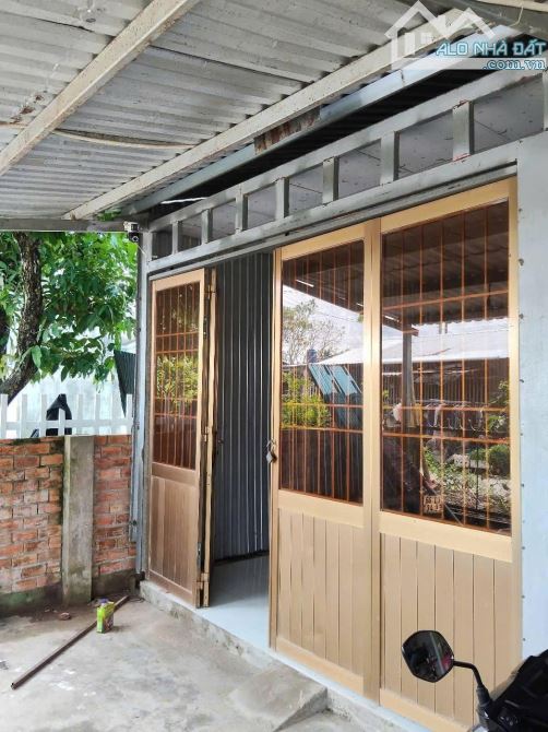 Mua đất tặng nhà tại đường tân hiệp 9 , hóc môn 80m2 giá chỉ 885 triệu , sổ hồng riêng
