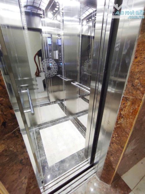 Bán Nhà Mậu Lương 30m2 Nhà mới thang máy bay nhanh