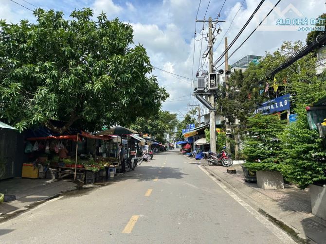 Bán gấp lô đất ngay CĐ Công Thương đường thông xe tải, 200m2 ngang 7.7