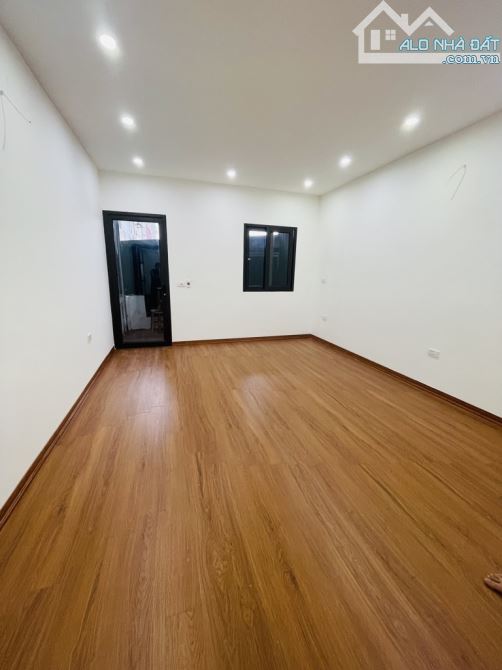 Bán TT Sư Phạm 120m2 - 3 ngủ - giá chỉ nhỉnh 4 tỷ