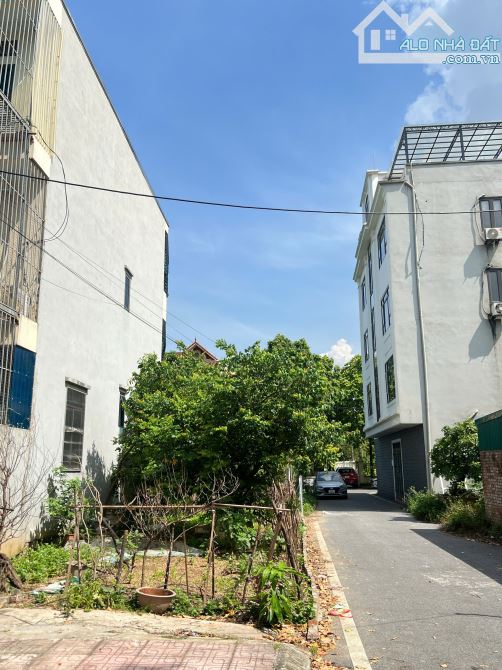 🔥 LÔ GÓC 75M² TT PHÙNG – MT 5M – HƯỚNG ĐÔNG NAM – GIÁ 9XTR/M 🔥