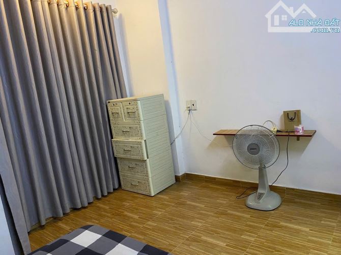 Nhà 2 Tầng 52m² Mặt Tiền Đường Số Phú Hữu, Sổ Hồng, Hoàn Công Đủ- giá 4.5 tỷ