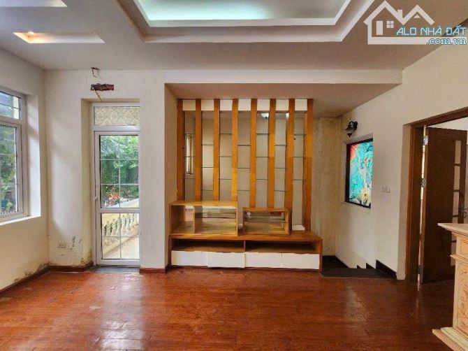 BT Mễ Trì Thượng ngay Dại Lộ Thăng Long 130m x 4 tầng mtien rộng 7m 45 tỷ KDoanh