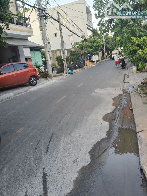 ❌❌LÊ VĂN THỨ – SÁT BIỂN – GẦN CHỢ – 100M² NỞ HẬU – TẶNG NHÀ SÂN VƯỜN👉 5,5 TỶ❌