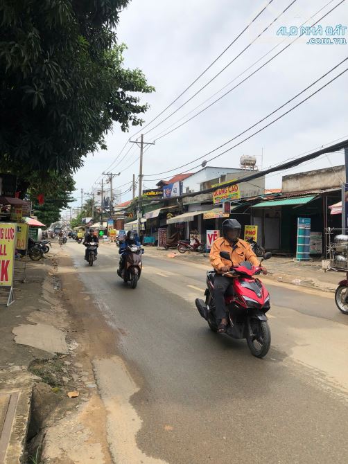 Quận 2 – HXH – Nhà - DT: 196m² (6.4 x 30m) – sát mặt tiền Nguyễn Thị Định – 10,9 tỷ
