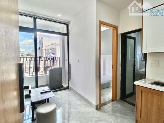 * TÒA CCMN 7 TẦNG HIỆN ĐẠI _ DIỆN TÍCH 68 M2 MẶT TIỀN 9,6 M – HIẾM ! TẠI QUẬN CẦU GIẤY !
