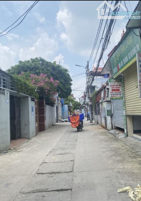 Bán đất trục chính kinh doanh tại Thị Trấn Quang Minh - Mê Linh - Hà Nội, chỉ 4,6 tỷ