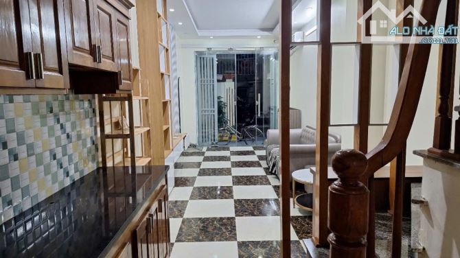 33m² Ngọc Thụy – MT 3.1m – 6.1 Tỷ – Nhà Đẹp 4 Tầng – Vị Trí Trung Tâm – Sổ Đỏ Chính Chủ