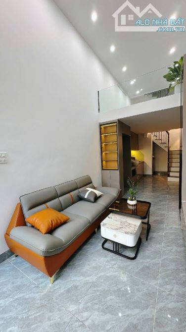 🏡 NHÀ MỚI ĐẸP - SỔ RIÊNG - NGÕ THÔNG BÁ GÁC - KINH DOANH NHỎ 📍 Thịnh Quang, Đống Đa – Gầ