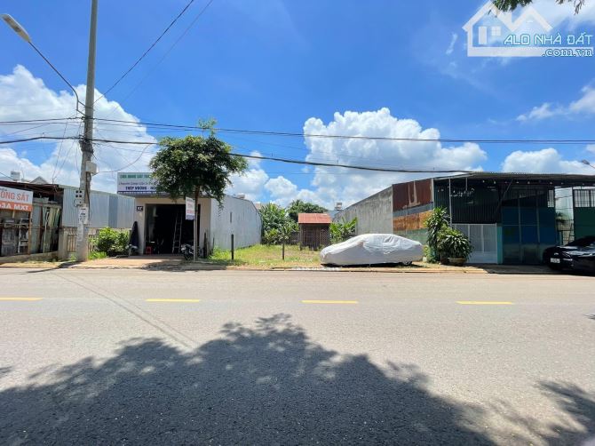 LÔ ĐẤT TO RỘNG ĐƯỜNG MAI XUÂN THƯỞNG - DT 12,5x35m - TC 300m2 - HƯỚNG TÂY - GIÁ 14,5 TỈ