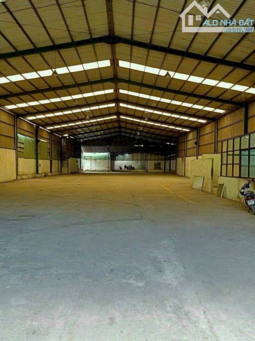 Bán kho xưởng 14x51m mặt tiền Trần Văn Giàu, Phạm Văn Hai, BC, container vào được