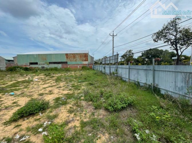 BÁN ĐẤT 4.800m² THÍCH HỢP XÂY DỰNG NHÀ MÁY, KHO BÃI VỊ TRÍ MẶT TIỀN ĐƯỜNG 2/9 VŨNG TÀU