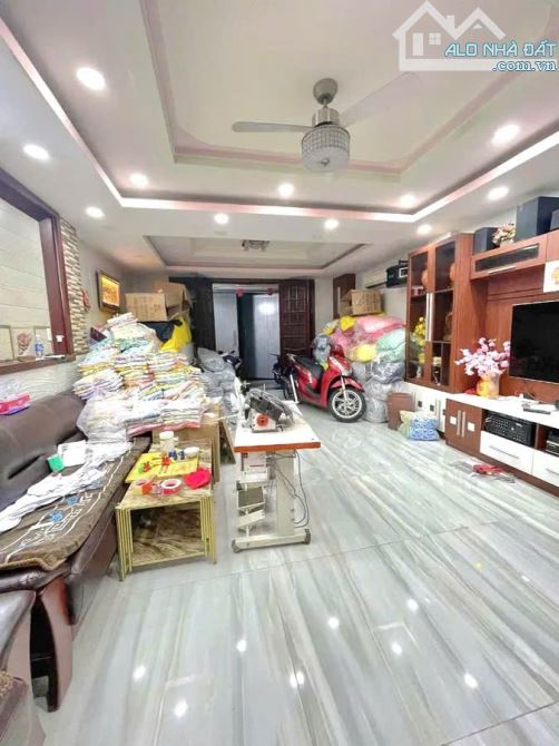 BÁN NHÀ - QUẬN TÂN BÌNH – NI SƯ HUỲNH LIÊN – 5 x 20 – 5 TẦNG – 17 TỶ