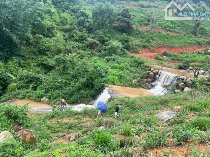 💥 SIÊU HOT – ĐẤT GIÁP SUỐI VEN ĐÀ LẠT CHỈ 1 TỶ‼️ 1000m² – ngang 15m – sổ riêng