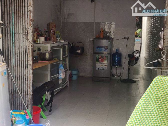 BÁN NHÀ CẤP 4 GẦN ĐẠI HỌC MỎ  ĐỊA CHẤT 53M2, SỔ ĐỎ, NGÕ NÔNG, GẦN Ô TÔ, 84 TRIỆU/M2