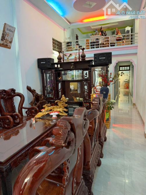 Nhà Hẻm 30 Nguyễn Xuân Nguyên - hẻm đẹp thông ô bàn cờ