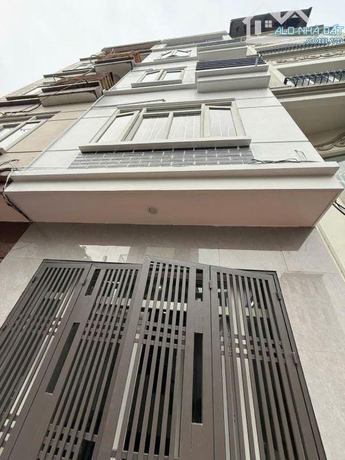 BÁN NHÀ PHỐ VIÊN 32M2, 5T, SỔ ĐỎ, CÁCH Ô TÔ 30M, Ở NGAY, GIÁ TỐT CÓ THƯƠNG LƯỢNG