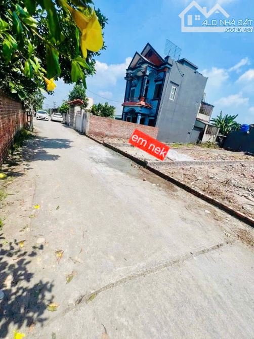 🏡 BÁN LÔ ĐẤT ĐẸP – DƯƠNG QUANG, MỸ HÀO 📍 Vị trí trung tâm, giao thông thuận tiện 🚗 Đườn