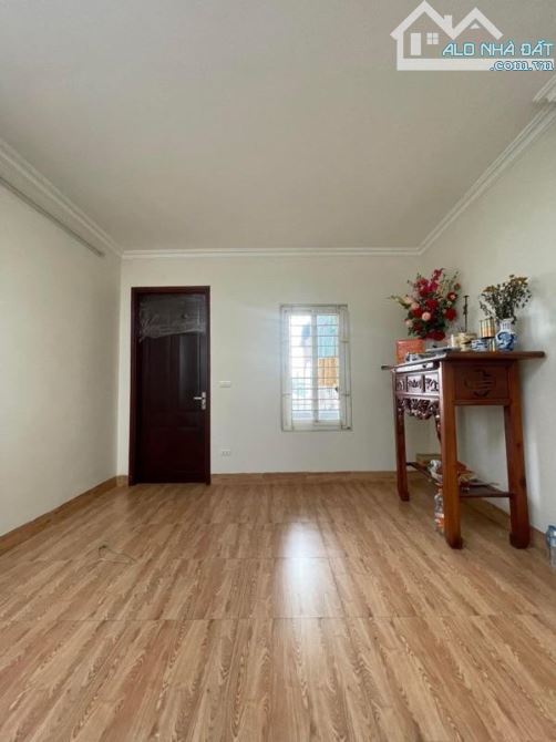 Chỉ 4,5 tỷ có nh LINH QUANG – ĐỐNG ĐA 40m², 6T FULL NỘI THẤT – GẦN HỒ