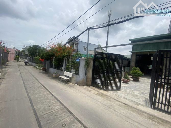 BÁN NHÀ XƯỞNG 246M2 - 2 TẦNG - BÀ ĐIỂM  HÓC MÔN - 7.83 TỶ