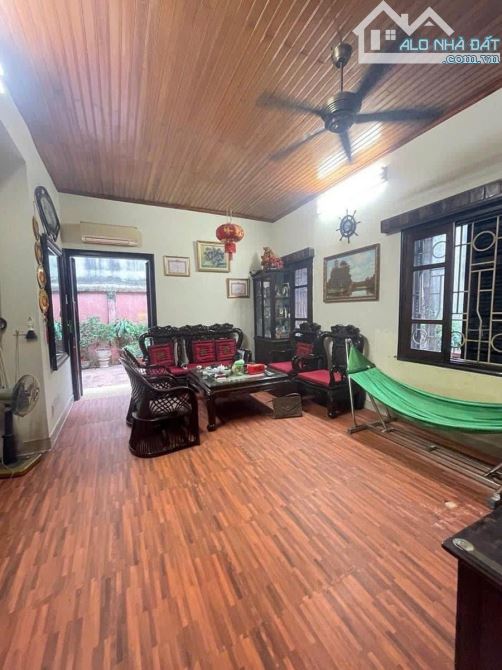 💥Bán nhà Đống Đa - Láng Hạ, 218m2 mặt tiền 13,4m, giá 32tỷ, ô tô vào nhà, kinh doanh