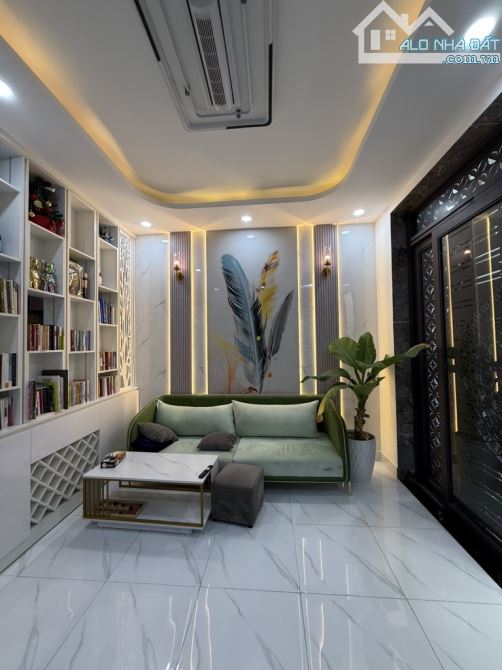 Bán nhà mới 4 tầng,hẻm thông,ngang 4.5m,4PN,Quận 7 -PHÚ THUẬN,hơn 4 tỷ