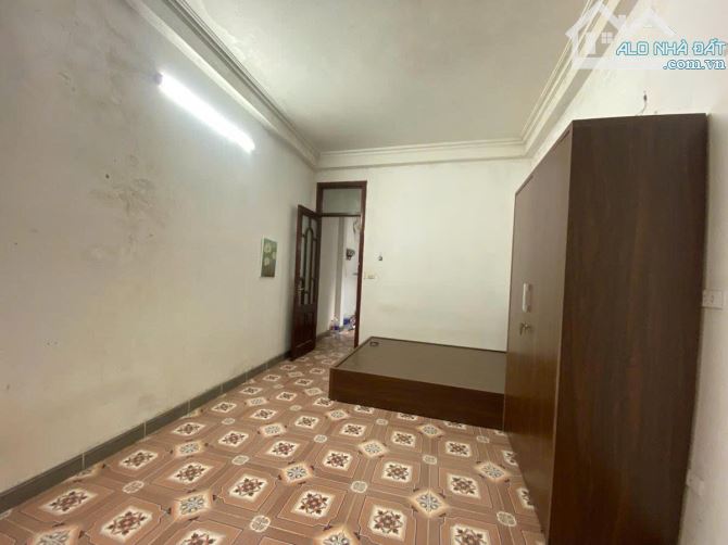 PHỐ XINH CAO CẤP TRẦN QUỐC VƯỢNG NGÕ THÔNG 15M Ô TÔ NHÀ HIẾM CẦU GIẤY 10 TỶ