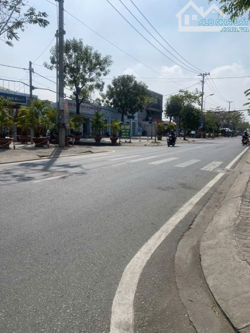 Bán gấp lô đất tại khu dân cư BCA Long Thới- Nhà Bè 141m² nhỉnh 4 tỷ