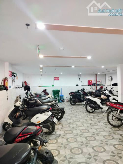 CHỦ NHÀ CẦN BÁN NHANH. CĂN HỘ CHUNG CƯ MINI VÕ CHÍ CÔNG- NHÀ  ĐẸP, THANG MÁY, GẦN Ô TÔ, TR
