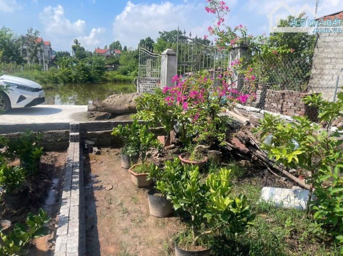 Cần bán 62m đất view hồ điều hoà. Đường 7m oto tránh. Hành hiếm ngõ thông các ngả. 2,55 tỷ