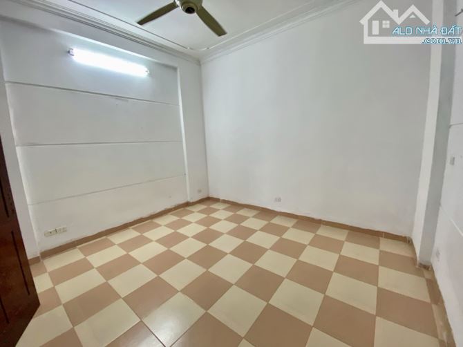 MẶT PHỐ NGUYỄN KHẢ TRẠC - VỈA HÈ - Ô TÔ TRÁNH - 57M² - 5 TẦNG - 23 TỶ (8CG203042)