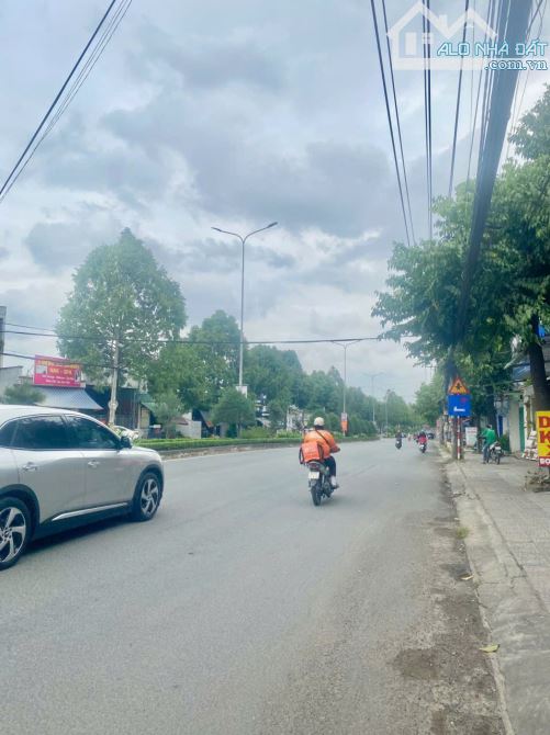 Bán đất thô cư một sẹc Đồng Khởi Tân Phong, 108m2 tài chính 2,5 tỷ