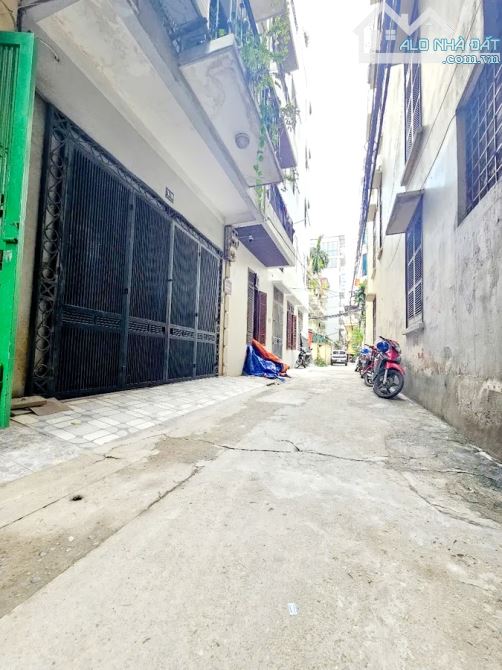 Bán nhà ngõ thông Ở sướng Kinh doanh Kim Đồng Hoàng Mai 103m 5T hơn 25 tỷ