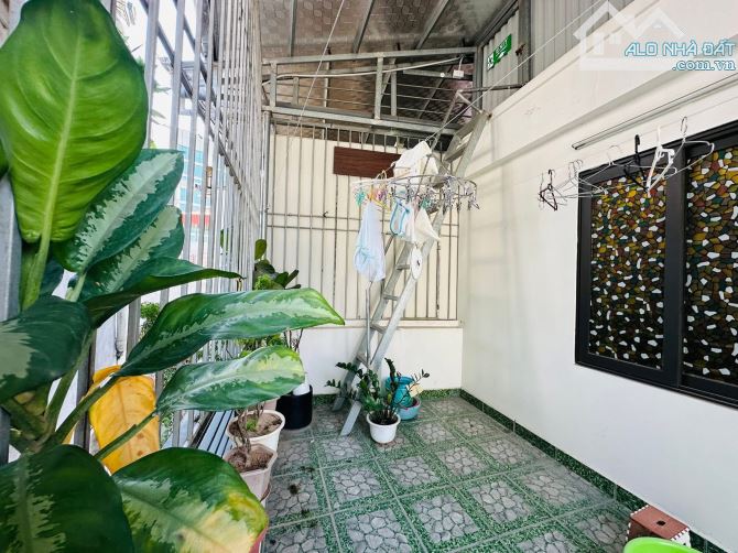 CỰC HIẾM – NHÀ ĐẸP LÁNG HẠ – 20M RA Ô TÔ – TRUNG TÂM BA ĐÌNH – 41,4m2 X 6 TẦNG GIÁ 9,6 TỶ - 10