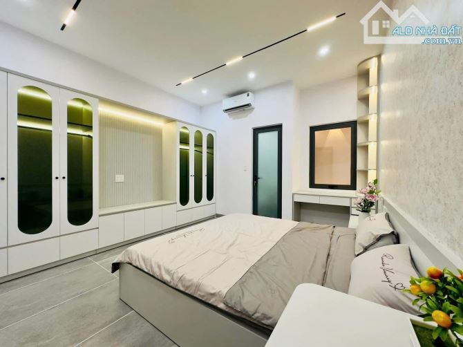 NHÀ ĐẸP 3 TẦNG KIỆT OTO TÔ HIỆU GẦN ĐƯỜNG FULNT - 10