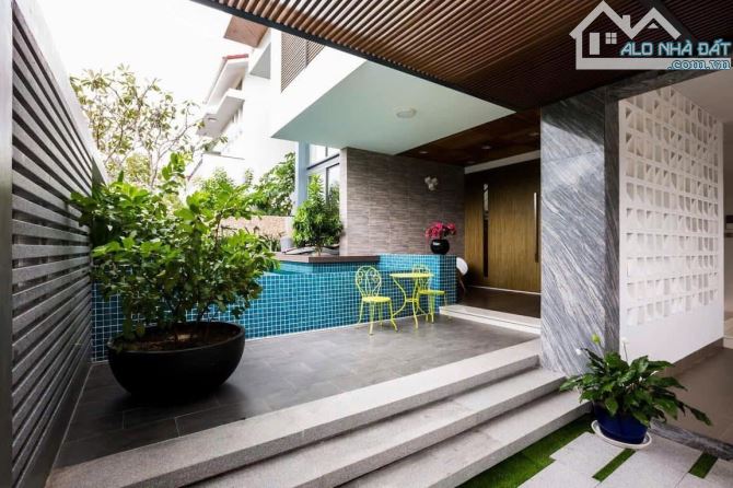 BIỆT THỰ VCN VĨNH ĐIỀM TRUNG, VIEW HỒ, CỰC ĐẸP, ĐÃ CÓ SỔ HỒNG, 296M2, GIÁ 28 TỶ. CN18.9 - 11