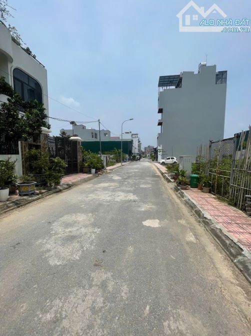 Bán gấp đất dịch vụ Song Phương, Hoài đức, DT 130m2, MT 8.6m, giá chỉ 15 tỷ - 4