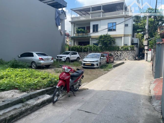 Bán đất thôn 3 Vạn Phúc, mặt ngõ thông ô tô tải, dt 50m2, giá 4.85 tỷ - 1