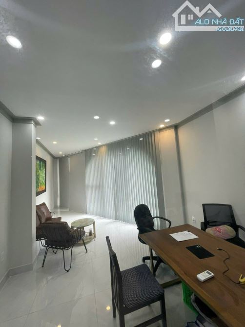 Nhà Đẹp 4 Tầng – Mặt Tiền Phan Xích Long, Khu Miếu Nổi Hot Nhất Bình Thạnh - 1