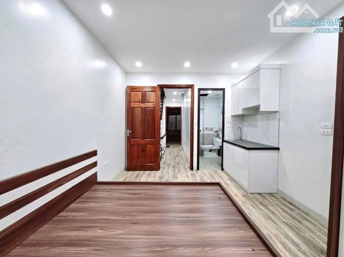 Căn hộ dòng tiền CCMN Phú Diễn, Bắc Từ Liêm, 42m2, 5 tầng, 7 phòng khép kín, nhỉnh 8 tỷ - 1