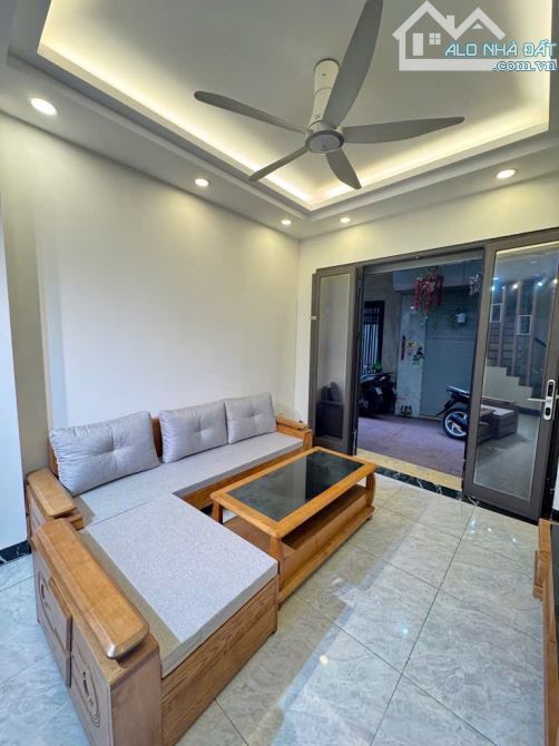 NGỌC THỤY.BỒ ĐỀ_FULL NỘI THẤT_GẦN CẦU LONG BIÊN,ĐƯỜNG HỒNG TIẾN_GẦN CHỢ_DT 38,3M_GIÁ 7 TỶ5 - 1